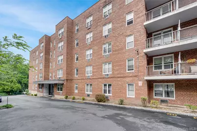 510 Midland Avenue #3L, Yonkers, NY 10704 - Photo 1