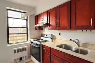 136-30 Sanford Ave, Flushing, NY 11355 - Photo 4