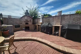 413 51st St, Lindenhurst, NY 11757 - Photo 12