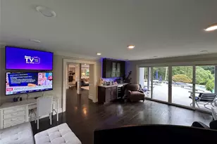 6 Fox Hunt Ct, Huntington, NY 11743 - Photo 18