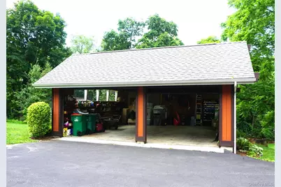 207 E Hook Road, Hopewell Junction, NY 12533 - Photo 32