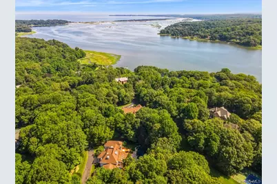 9 Swan Place, Nissequogue, NY 11780 - Photo 8