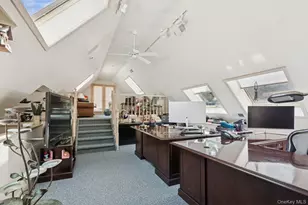 9 Swan Pl, Nissequogue, NY 11780 - Photo 28