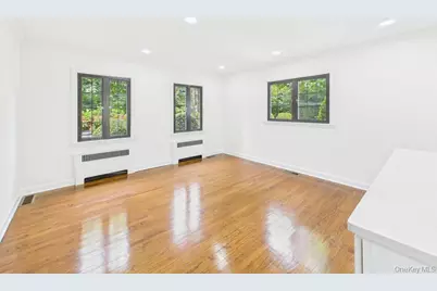 75 Lord Kitchener Road, New Rochelle, NY 10804 - Photo 4