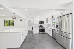 75 Lord Kitchener Rd, New Rochelle, NY 10804 - Photo 18