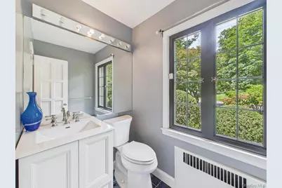 75 Lord Kitchener Road, New Rochelle, NY 10804 - Photo 24