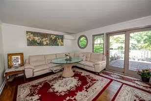 90 E Broadway, Roslyn, NY 11576 - Photo 4