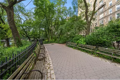 611 W 111 Street #6, New York, NY 10025 - Photo 8