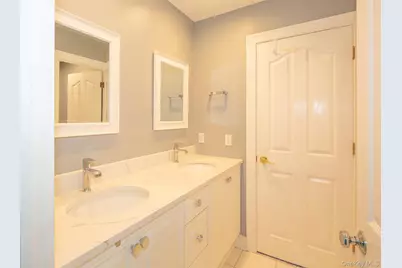 115 Highland Road, Southampton, NY 11968 - Photo 26