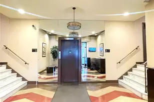 84-31 Van Wyck Expressway, Briarwood, NY 11435 - Photo 14