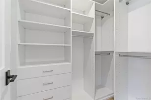 12 School House Ln, Syosset, NY 11791 - Photo 30