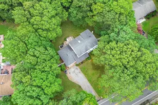 163 Miller Place Rd, Miller Place, NY 11764 - Photo 2