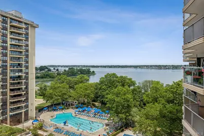 18-15 215th Street #9J, Bayside, NY 11360 - Photo 8