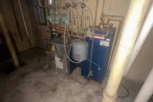 190 Burlington Ave, Deer Park, NY 11729 - Photo 10