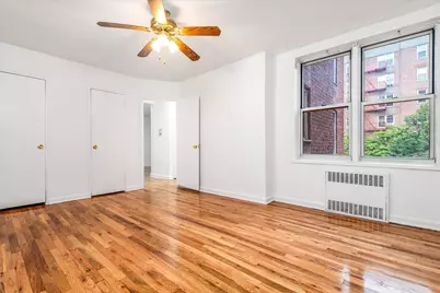 67-30 Clyde Street #3L, Forest Hills, NY 11375 - Photo 8