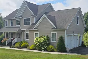 14 Sanok Dr, Campbell Hall, NY 10916 - Photo 2