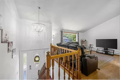 49 Raker Road, Poughkeepsie, NY 12603 - Photo 2