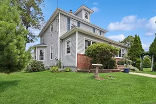 457 Secatogue Ave, Farmingdale, NY 11735 - Photo 30