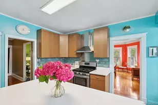 457 Secatogue Ave, Farmingdale, NY 11735 - Photo 8