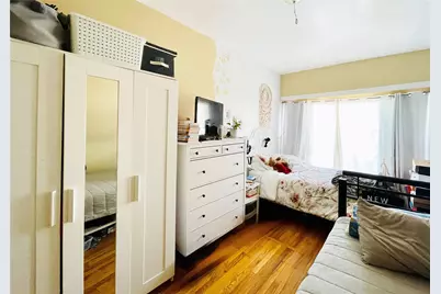 83-10 Pettit Avenue, Elmhurst, NY 11373 - Photo 4