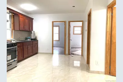 83-08 Pettit Avenue, Elmhurst, NY 11373 - Photo 4