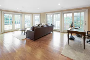 20 Sussex Rd, Great Neck, NY 11020 - Photo 24