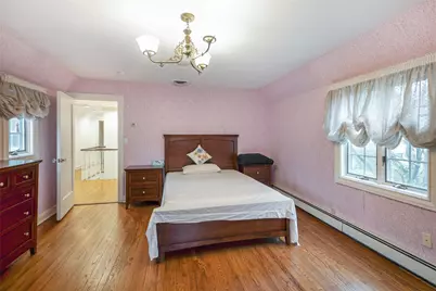 20 Sussex Road, Great Neck, NY 11020 - Photo 14