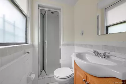 4705 Henry Hudson Parkway W #1J, Bronx, NY 10471 - Photo 12