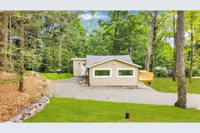 10 Pioneer Trail, Monroe, NY 10950 - Photo 2