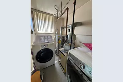 33-42 150 Street, Flushing, NY 11354 - Photo 2