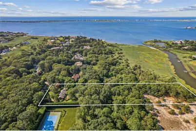 27 Jagger Lane, Westhampton, NY 11977 - Photo 2