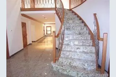 52 Snapdragon Lane, Roslyn Heights, NY 11577 - Photo 4