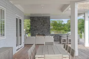 551 Main St, Quiogue, NY 11978 - Photo 42