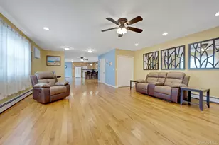 107E Edgewater Park, Bronx, NY 10465 - Photo 4