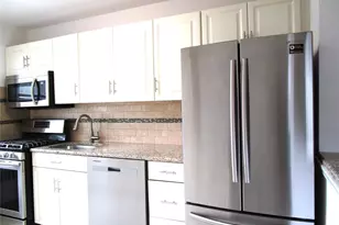 324 Post Ave, Westbury, NY 11590 - Photo 12