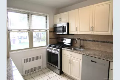 324 Post Avenue #Apt. 8-J, Westbury, NY 11590 - Photo 10