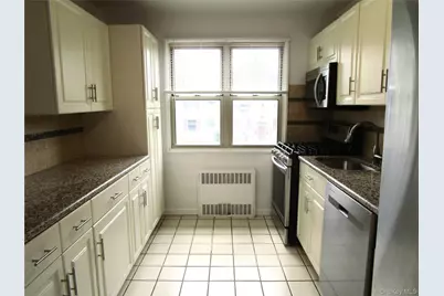 324 Post Avenue #Apt. 8-J, Westbury, NY 11590 - Photo 8