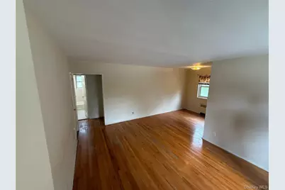 57-03 Marathon Parkway #250 (Lower), Little Neck, NY 11362 - Photo 12