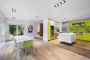 800 W 231st St, Bronx, NY 10463 - Photo 16