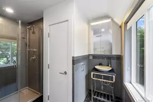 800 W 231st St, Bronx, NY 10463 - Photo 26