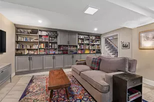 31 Colonial Rd, White Plains, NY 10605 - Photo 18