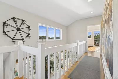 81 Beach Road, Aquebogue, NY 11931 - Photo 28