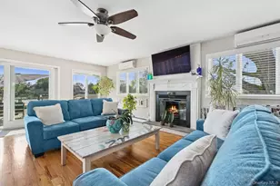 81 Beach Rd, Aquebogue, NY 11931 - Photo 2