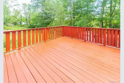 17 Hillside Place, Fallsburg, NY 12779 - Photo 8