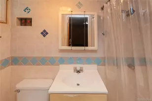 17 Hillside Pl, Fallsburg, NY 12779 - Photo 24