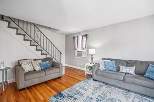 12 Westmoreland Rd, Merrick, NY 11566 - Photo 14