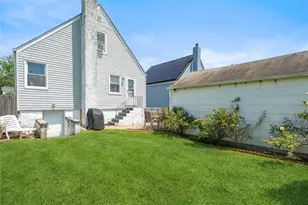 12 Westmoreland Rd, Merrick, NY 11566 - Photo 6