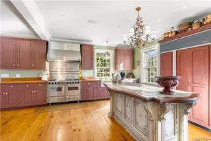 11 Brown Rd, Pleasant Valley, NY 12569 - Photo 12