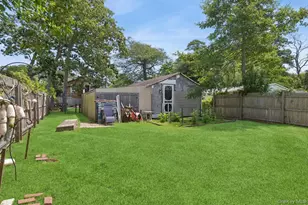 66 Lynbrook Dr, Mastic Beach, NY 11951 - Photo 26