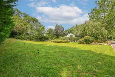 23 Pettit Drive, Dix Hills, NY 11746 - Photo 32